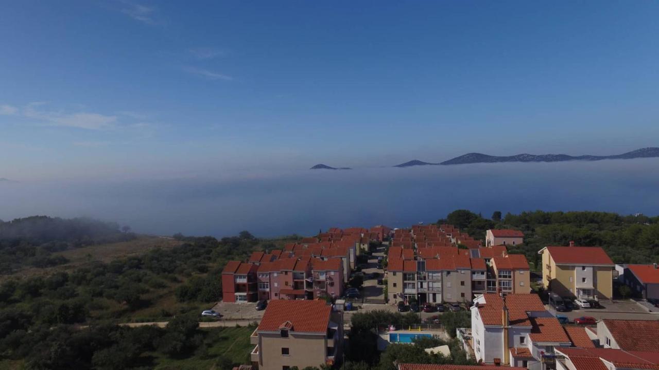Apartments Jannine Биоград-на-Мору Экстерьер фото